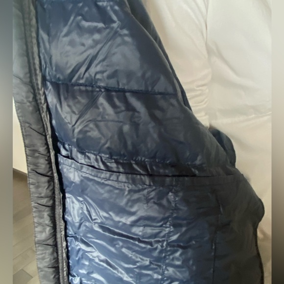 Michael Kors Packable down filled puffer bomber jacket, Mens size medium - Picture 7 of 16